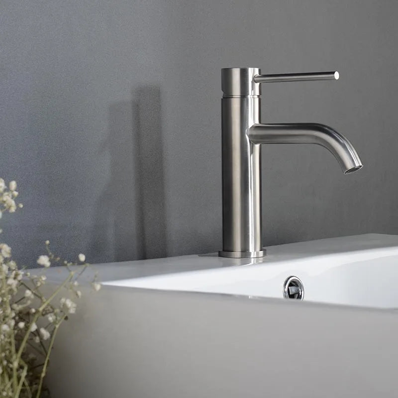 Brushed Rose Gold Bathroom Washbasin Faucet Deck Mounted Single Hole & Handle Cold And Hot Mixer Water Tap