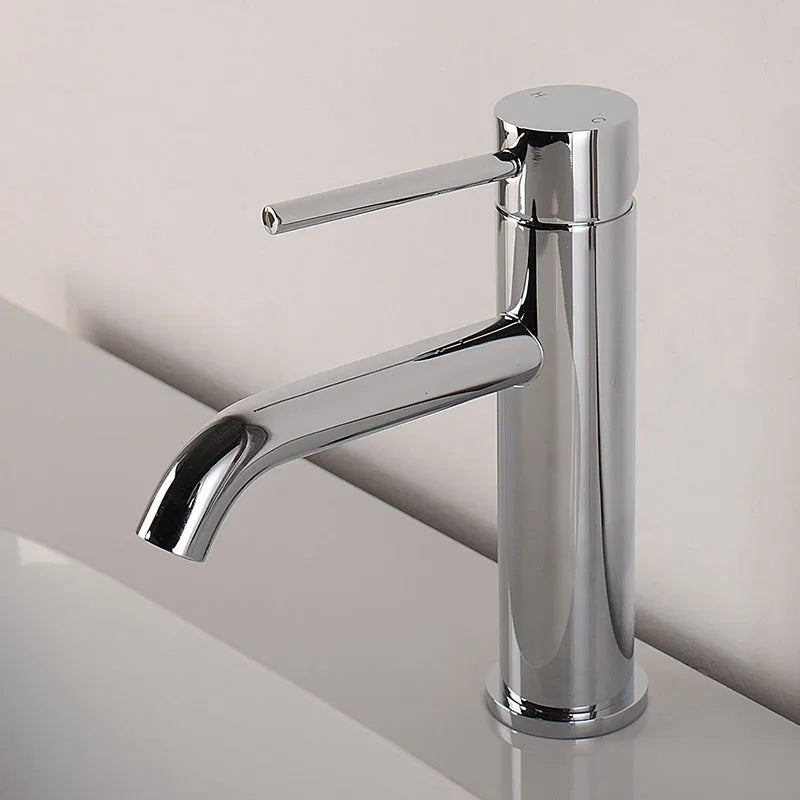 Brushed Rose Gold Bathroom Washbasin Faucet Deck Mounted Single Hole & Handle Cold And Hot Mixer Water Tap